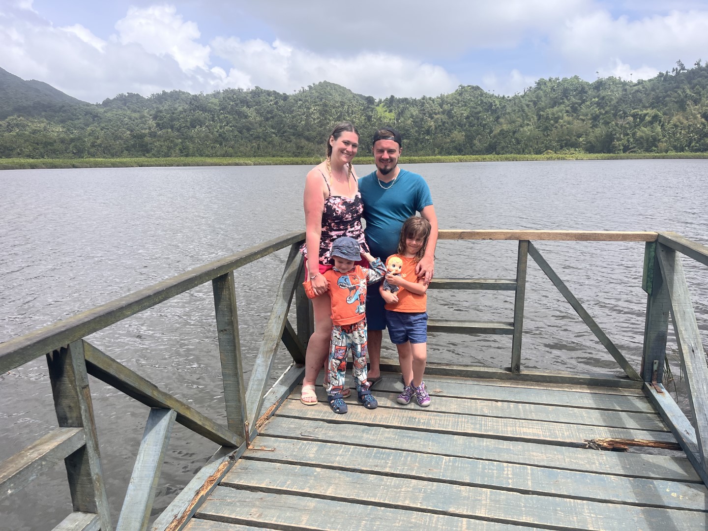 Monkeys in Grenada travel moment 4